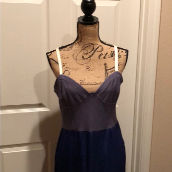 Grey and blue pleated Dress - Picture 2 of 8